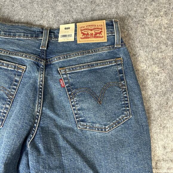 Levi’s Wedgie Straight Womens 28 Medium Wash Denim Button Fly - Picture 9 of 12